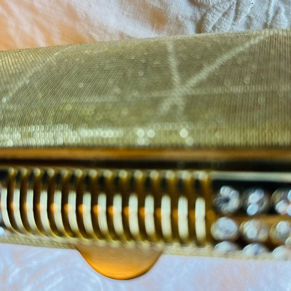 New Gold Evening Purse. - Picture 7 of 15